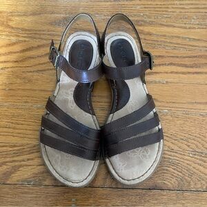 4/$10 - b.o.c. Brown Sandals